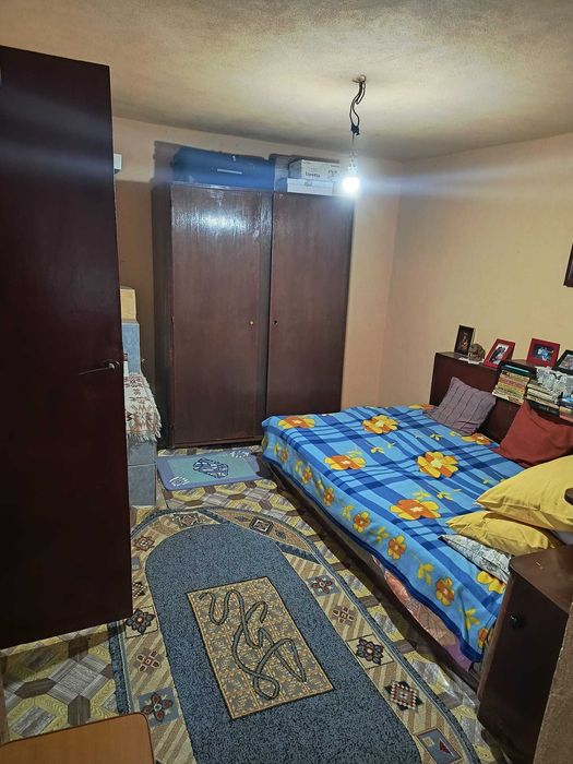 Casa si teren de vanzare 1550 mp