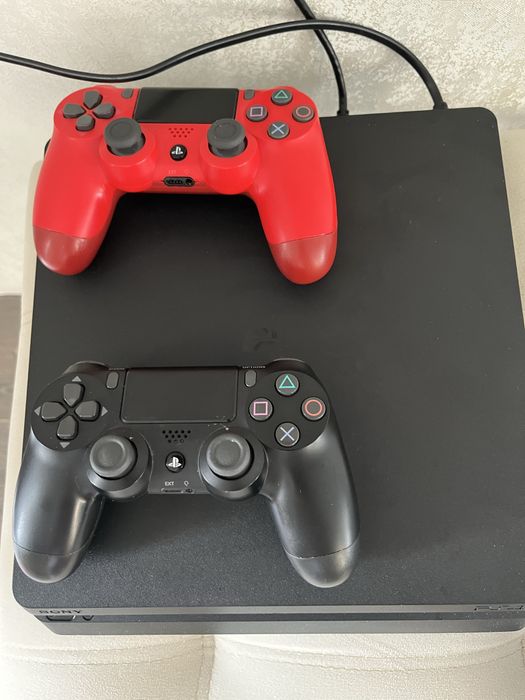 Ps 4  продам пс4