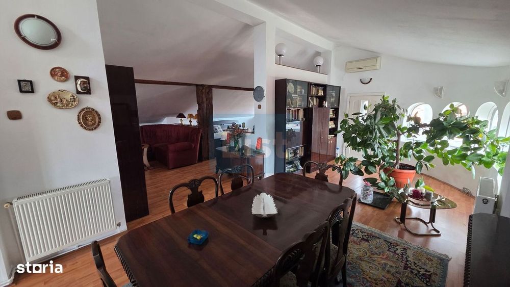 Vilă spațioasă aproape de centru | 259mp | Piața Mică