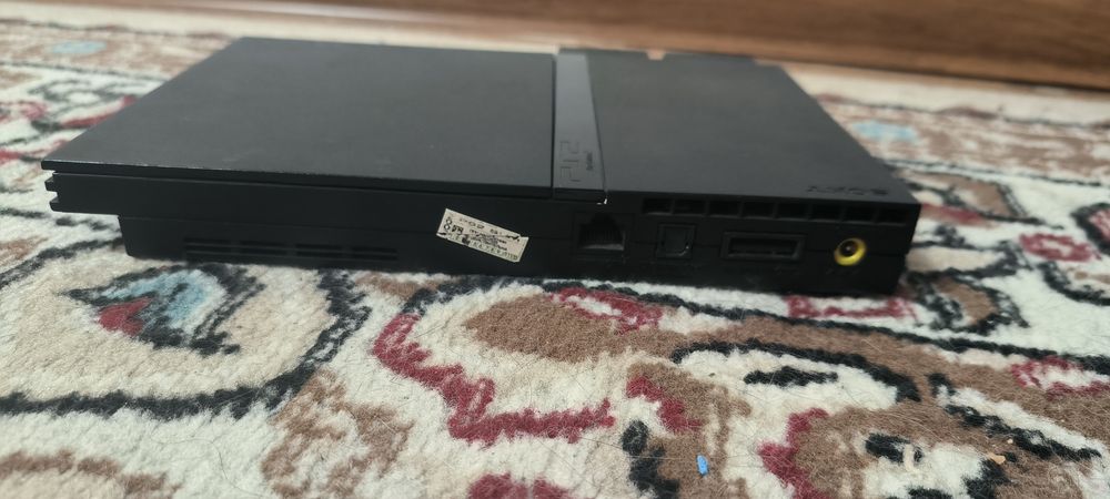 PlayStation 2 (В хорошем состоянии), торг возможен