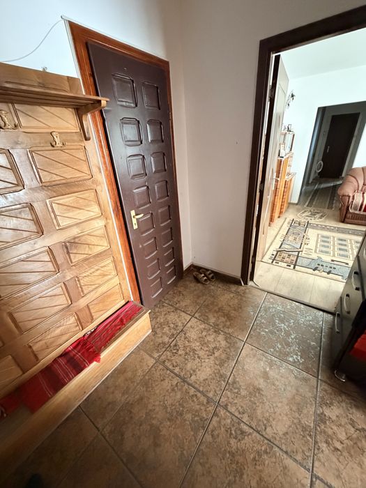 PROPRIETAR! Apartament 3 camere, 67 mp, zona Lido, et2/10, PARCARE
