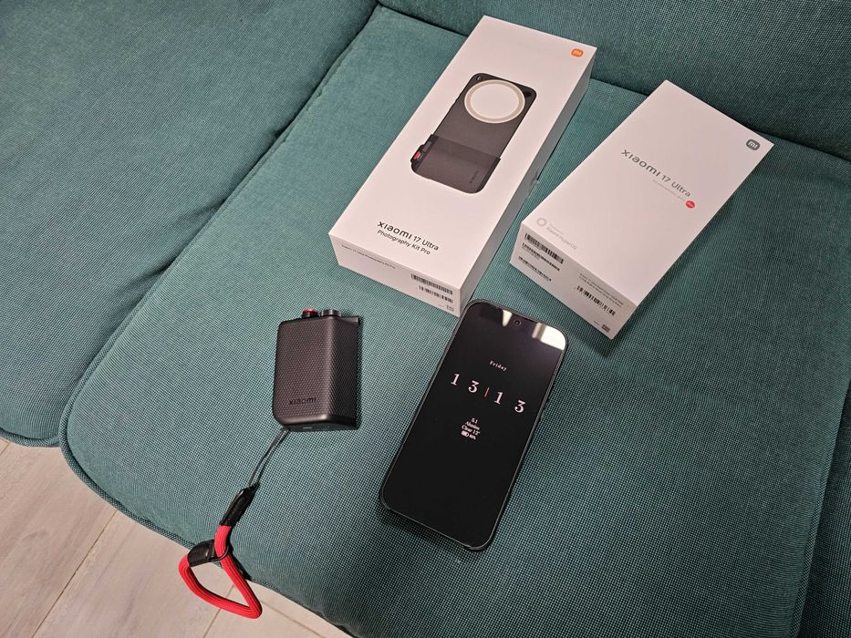 Vand Xiaomi 17 Ultra garantie emag cu Photography kit pro