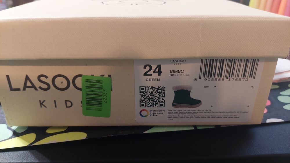 Ботушки 24 р-р, но като че ли са за 23 номер Lasocki kids