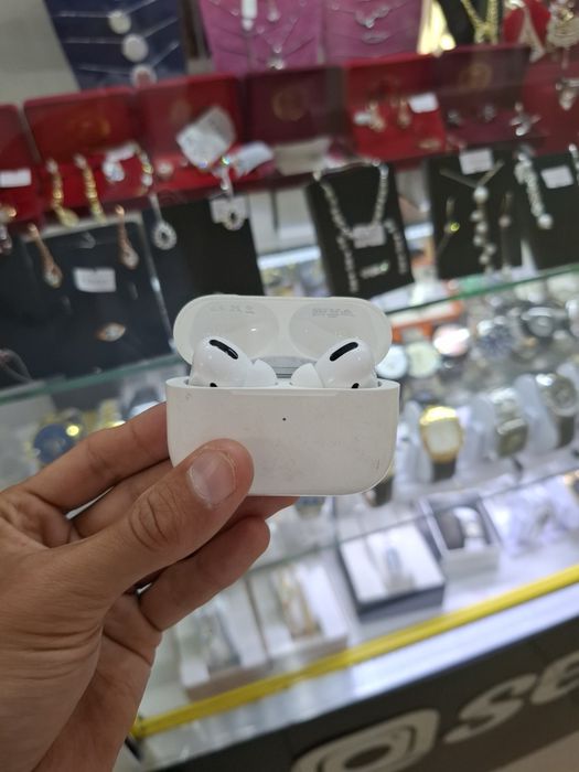 Air pods pro оригинал