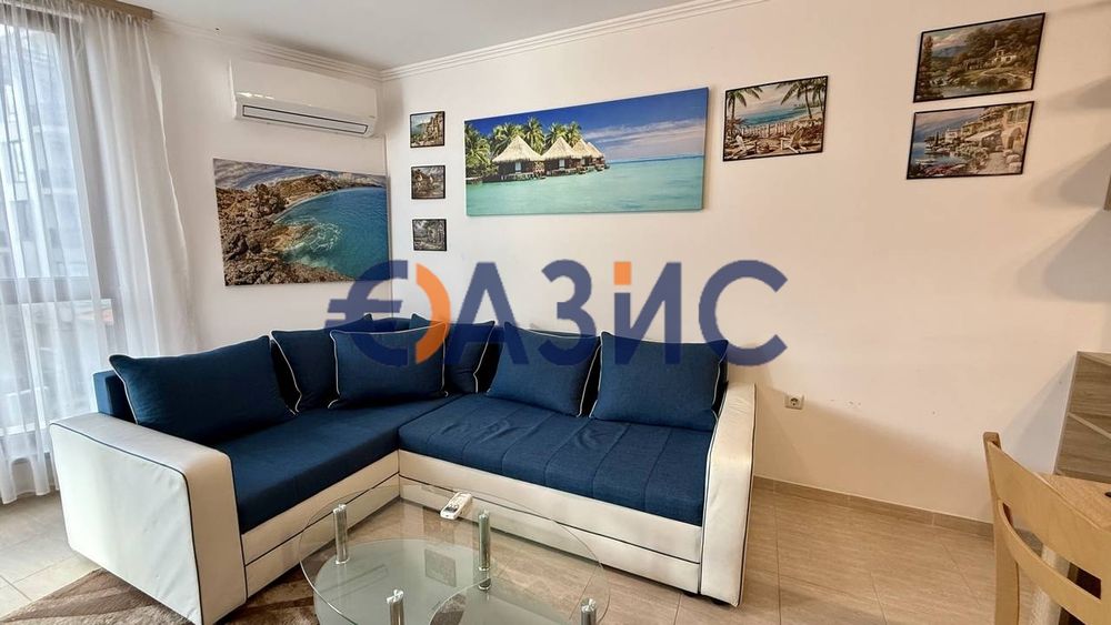 Продава се Двустаен апартамент в Свети Влас - 67 кв.м за 837 €/кв.м - Снимка #2