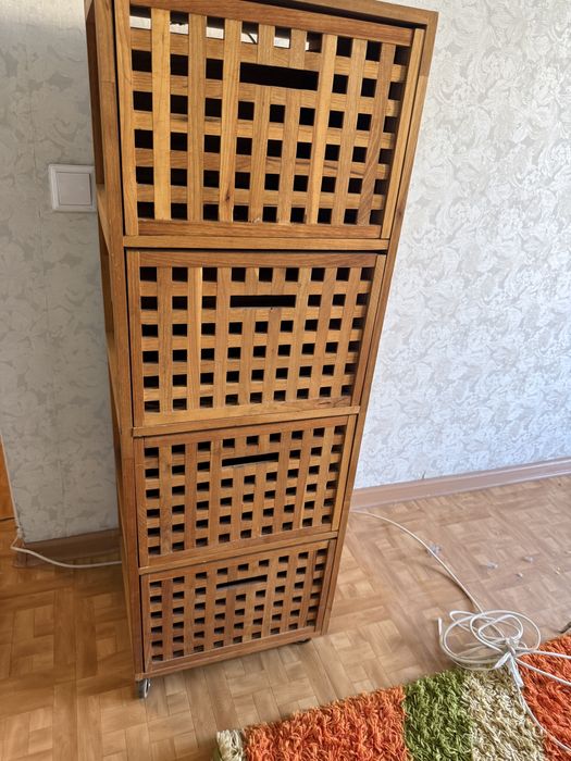 Комод деревянный