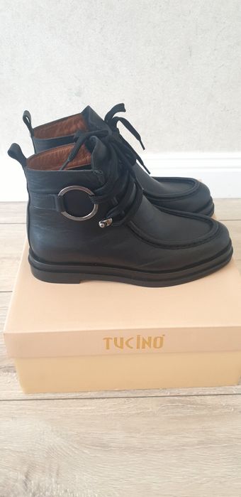 Срочно продам кожаный осенний ботинки