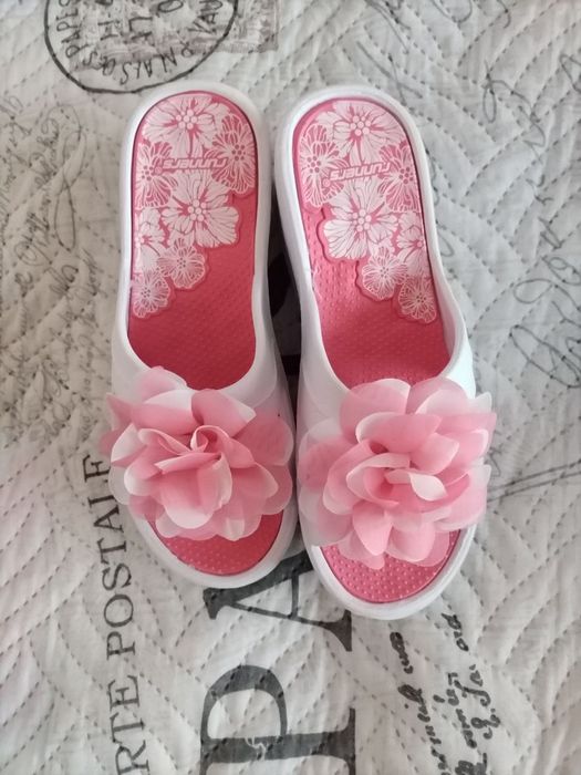 Летни чехли размер 37