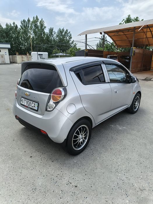 Продается Chevrolet Spark. Состояние хорошее
