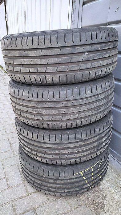 4 броя летни гуми Nokian Powerproof, на един сезон, 225 50 17/Дот:1224
