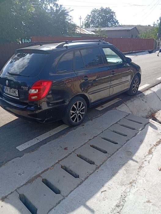 SKODA Fabia 2008 — imagine 4