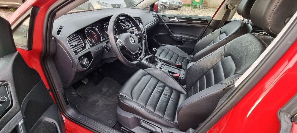 Vw Golf 7 Highline Fabricatie 2014 Motor 1,4 TSI   140 cp  bi-xenon