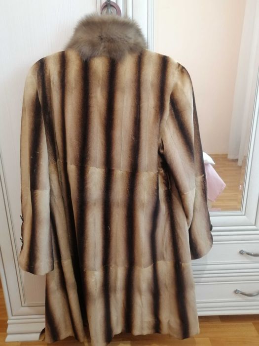 Продаётся оригинальная Шуба