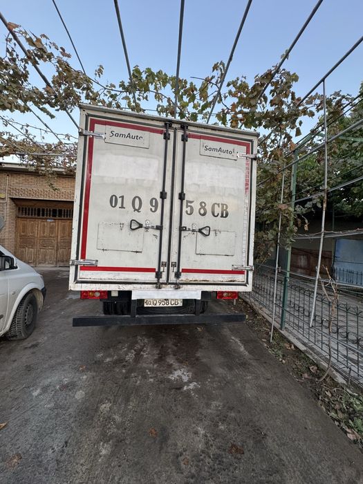 мерс  варо гигант перигон исузи бор