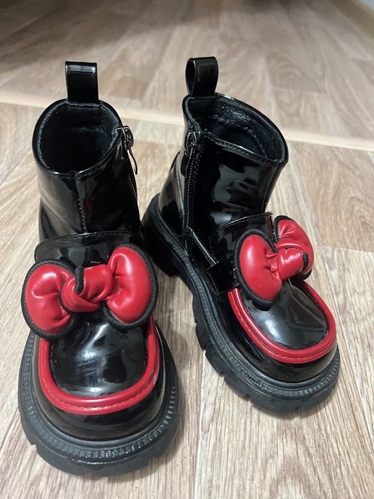 Сапоги на девочку