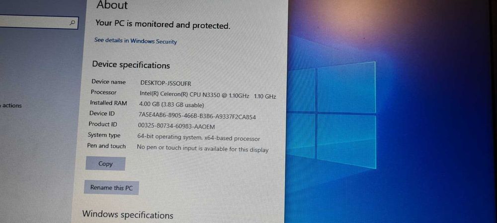 Laptop Acer de 13" cu procesor Celeron N3350,4 Gb RAM si SSD de 120 Gb