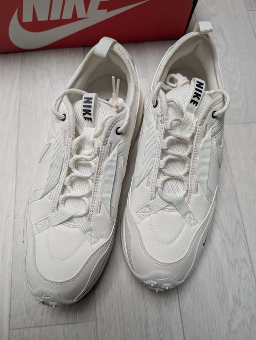 НОВИ оригинални мъжки маратонки Nike TC7900