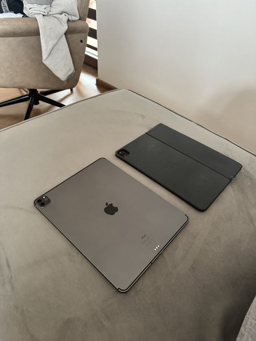 iPad Pro (12.9-inch) (4th generation) 256 GB + Apple Pencil