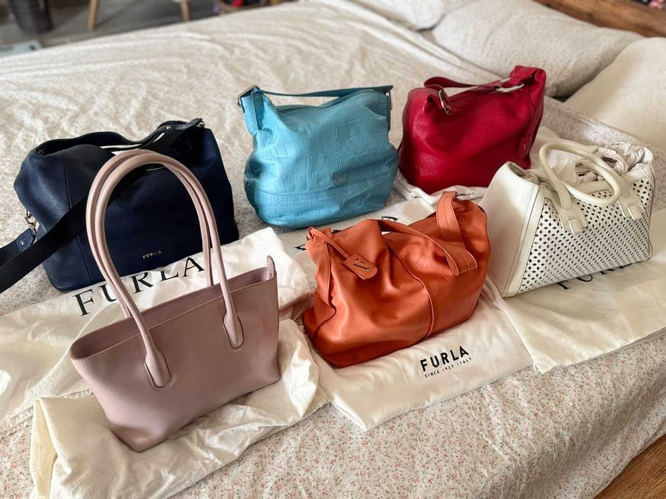 Дамски чанти Furla