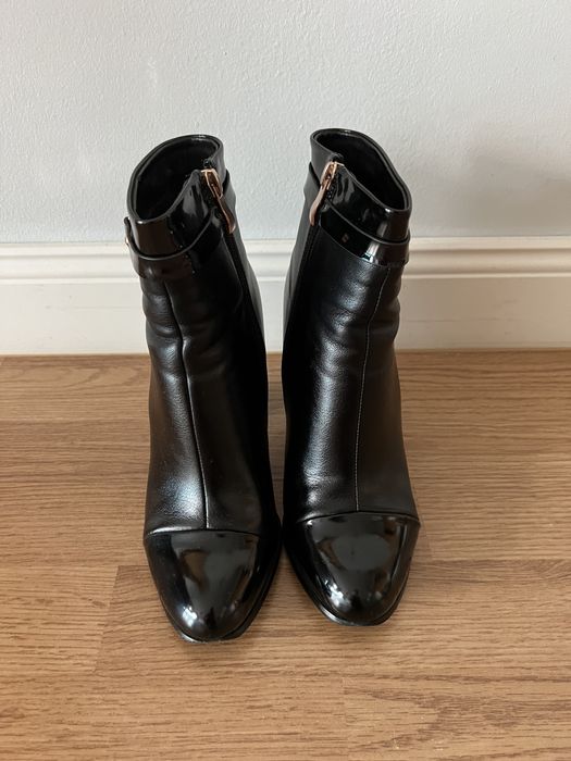 Botine Solo Donna Benvenuti din piele naturală mărimea 38