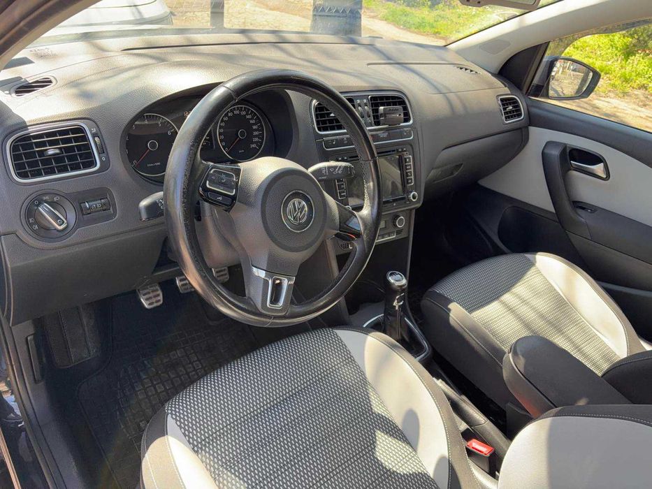 Volkswagen Cross Polo, бензин, 1.2 TSI / 105 конски сили / 29.12.2010