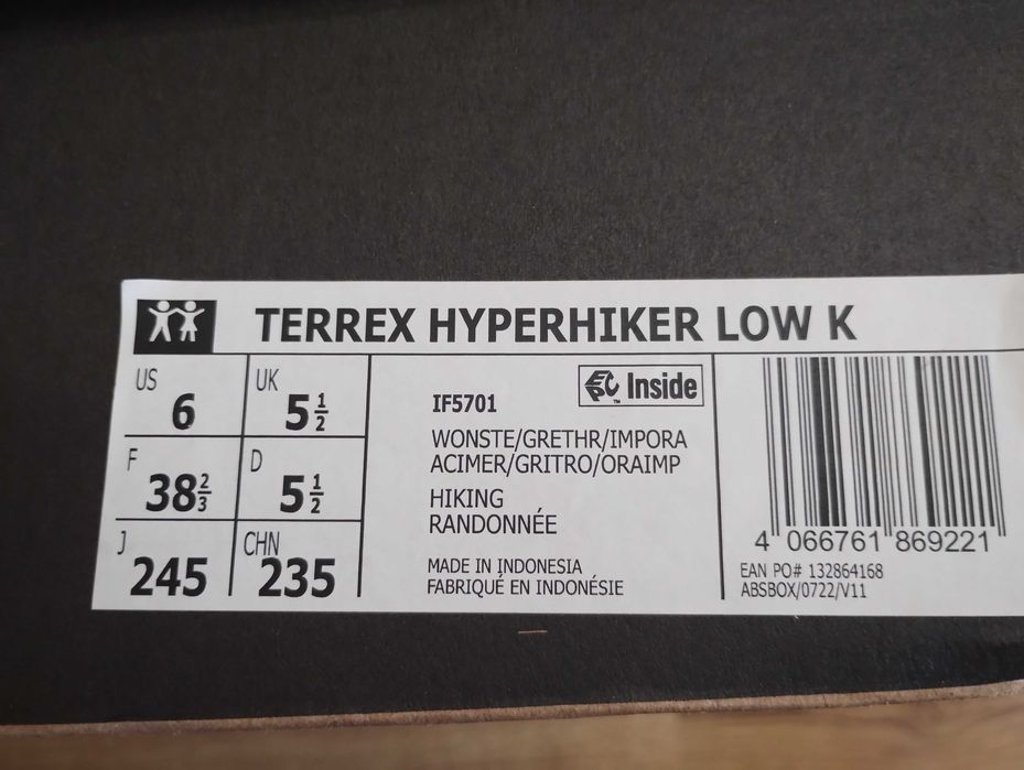 Puma 39 н., Adidas 38 2/3 н., 39 1/3 н.,Vans 38.5 н.,Nike 39 н.