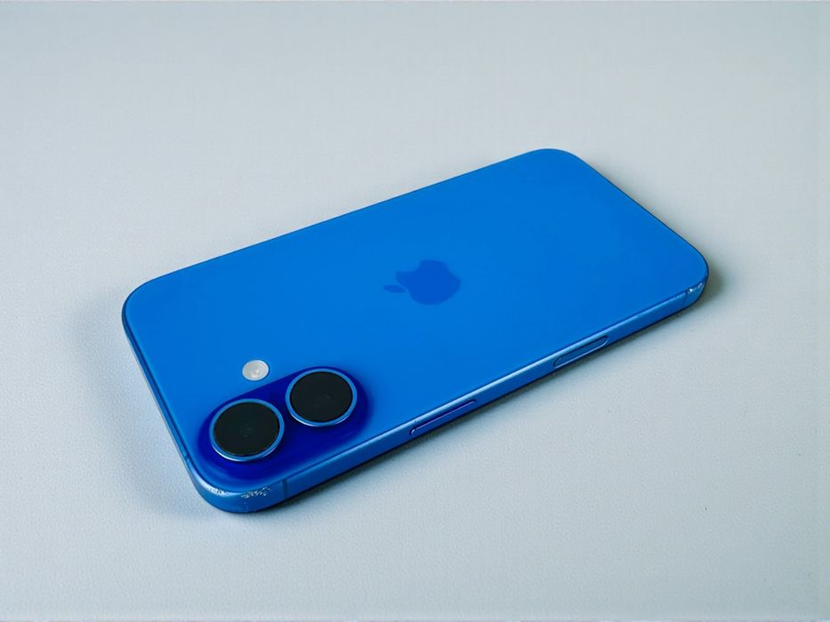 Apple iPhone 16 128GB Ultramarine 90% Батерия! Гаранция!