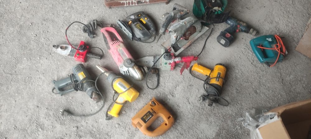 10лв брМашинки за поправка или резервни части