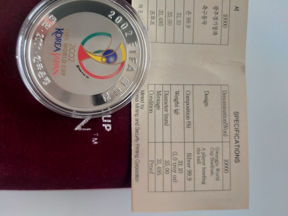 Монета серебро продам