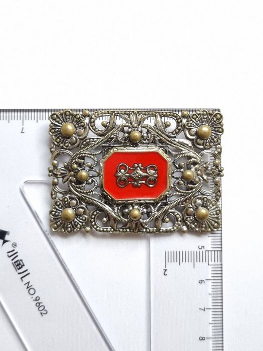 Советские винтажные броши