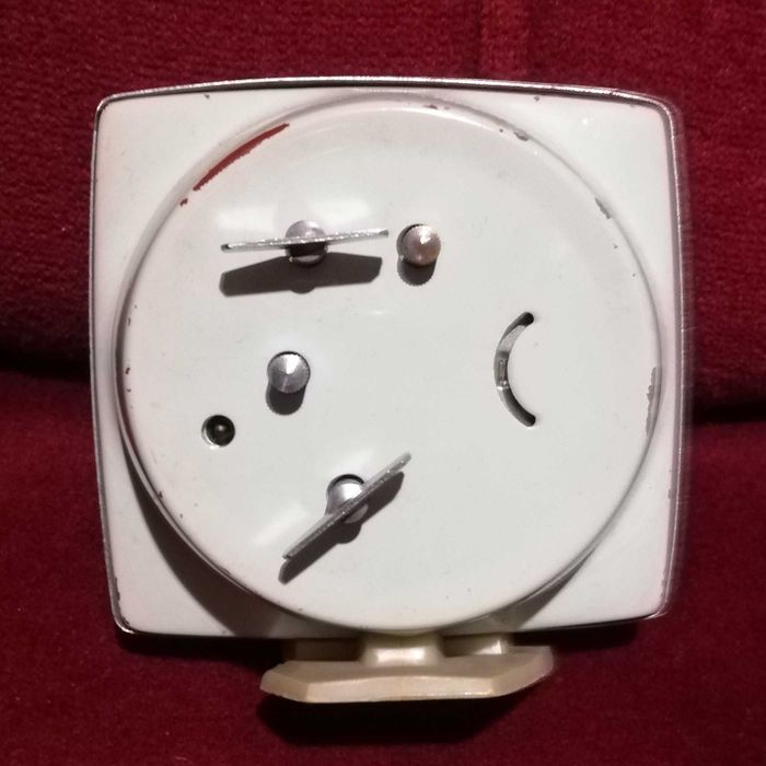 Часовници-будилници