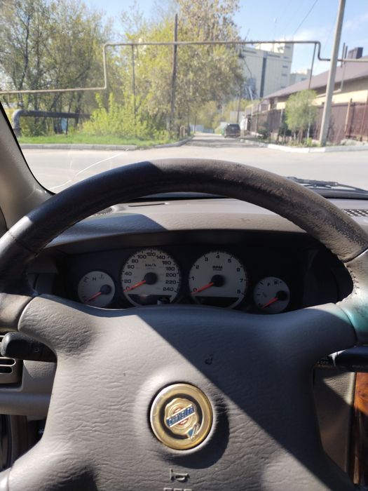 Продам Крайслер неон 2