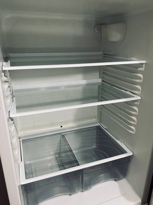 Продам холодильник Атлант