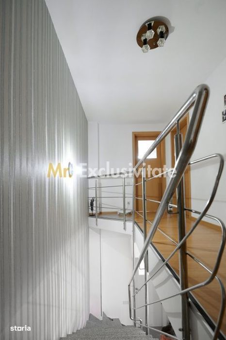 Eremia - Apartament 3 camere + studio | Scara interioara!