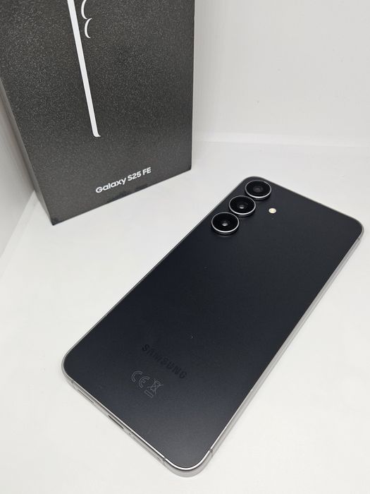 ГАРАНЦИЯ Samsung Galaxy S25 FE 5G 128GB/8GB RAM 77Цикъла 100%  Black
