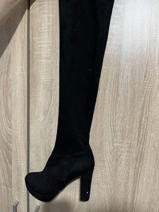 Cizme lungi cu toc-marimea 40