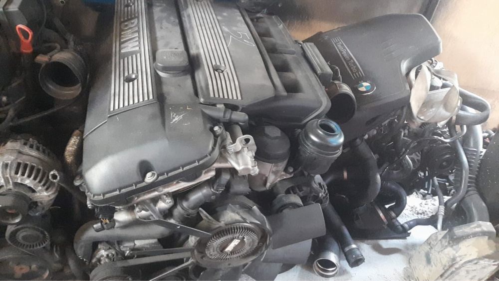 Двигатель BMW привозные Моторы