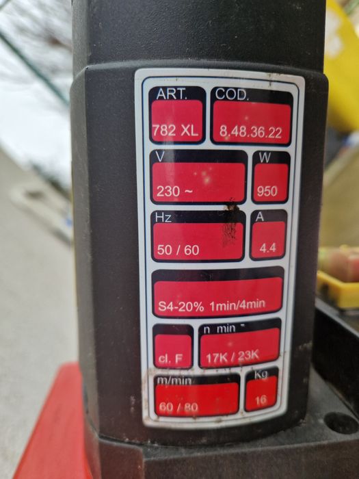 Femi 782 XL - fierastrau cu banda