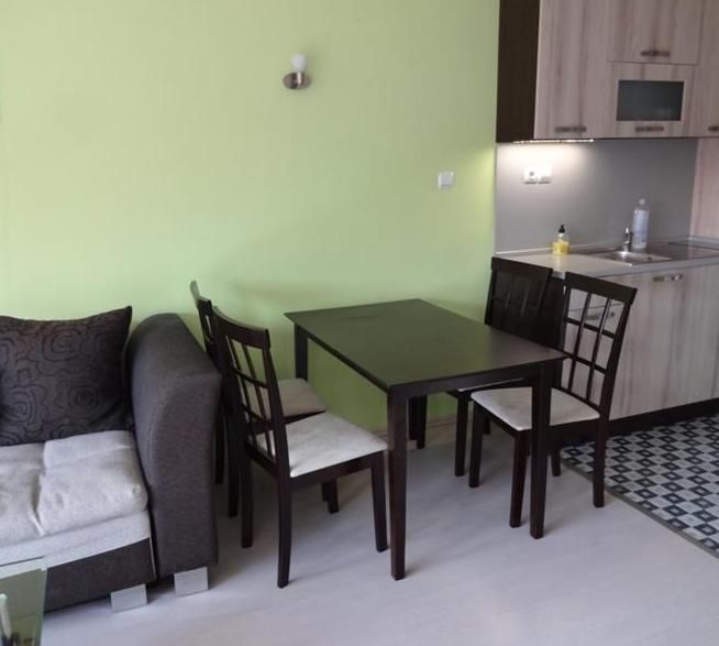 Дава се под наем Двустаен апартамент в София, Люлин 10 - 82 кв.м за 550 € - Снимка #2