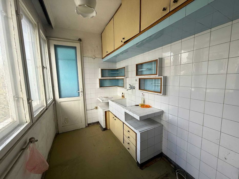 Продава се Четиристаен апартамент в Пловдив, Гагарин - 96 кв.м за 2256 €/кв.м - Снимка #10