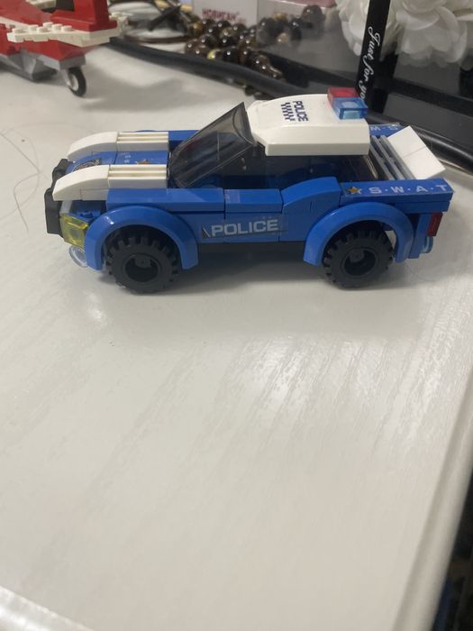 лего палицейский маленький