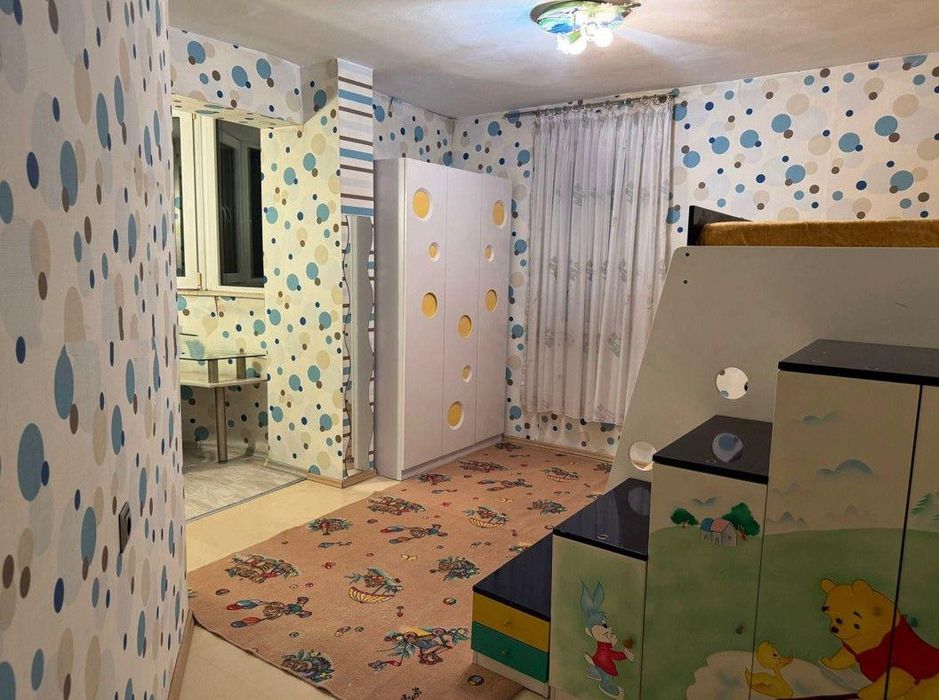 Тристаен, под наем, ж.к Люлин 9