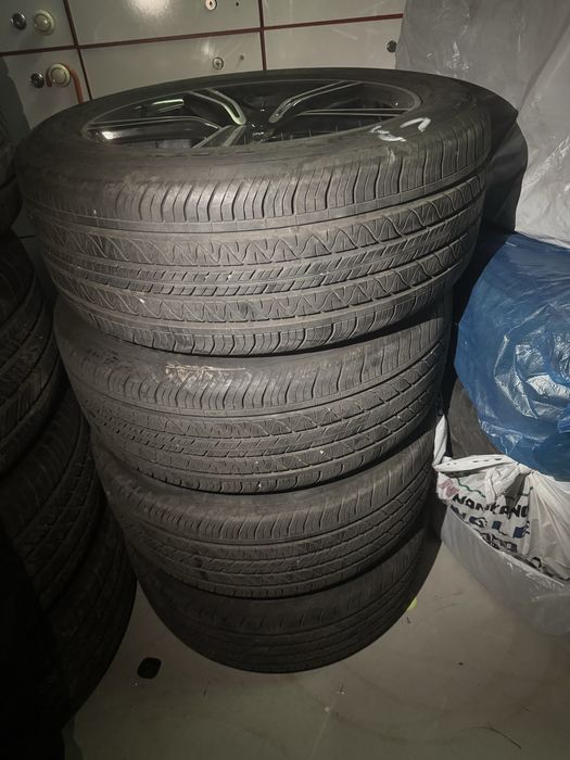 Continental ProContact 235/50/18