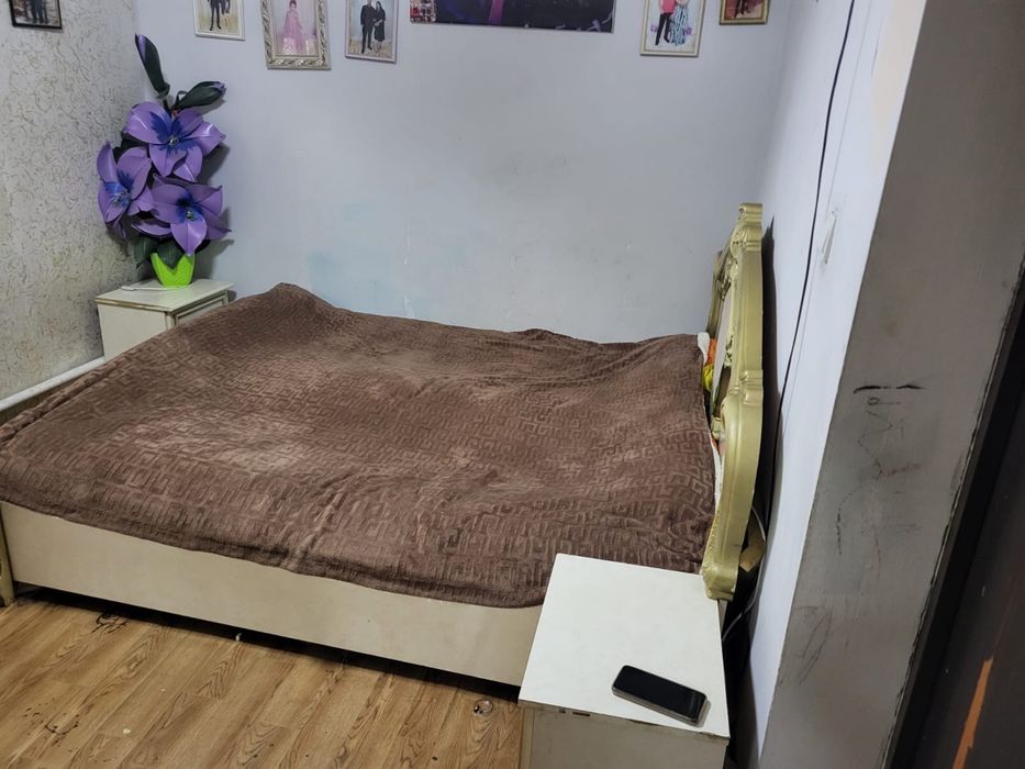 Срочно продам спальный гарнитур