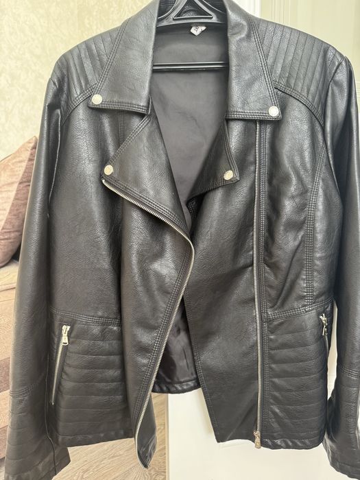 Продам кожаную куртку