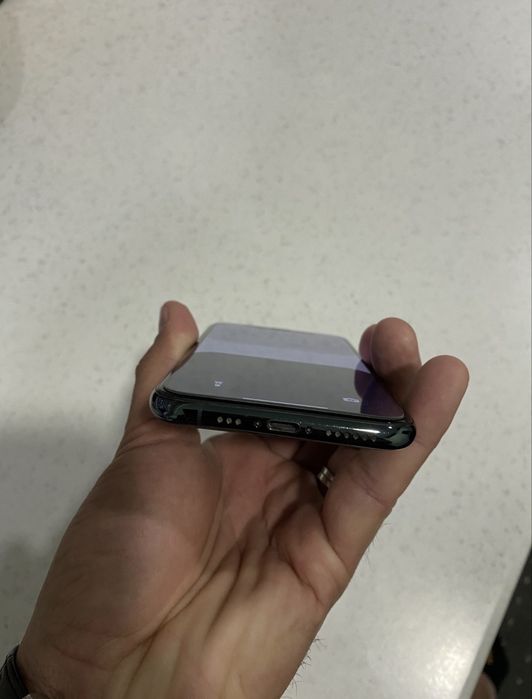 iPhone 11 Pro зор