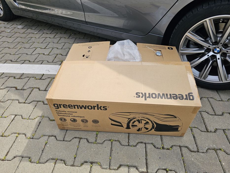 De vânzare Greenworks  robot de tuns iarba