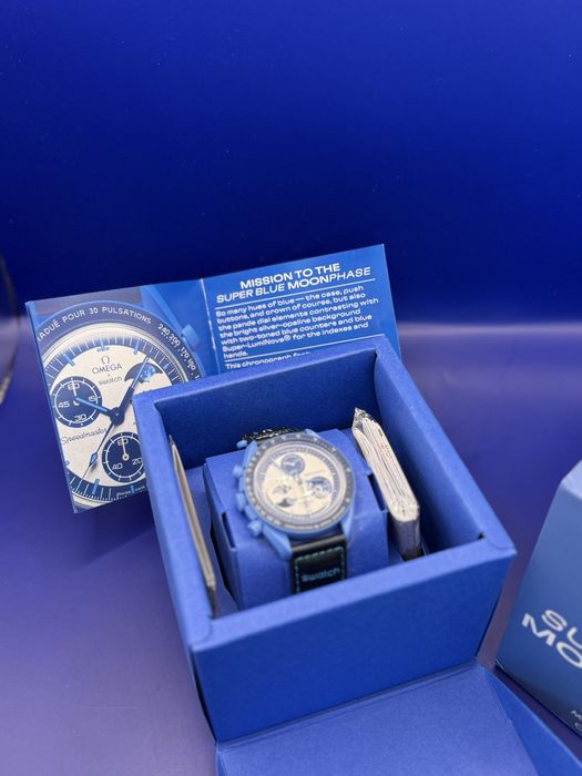Swatch x Omega “MoonSwatch”Mission to the Super Blue Moonphase