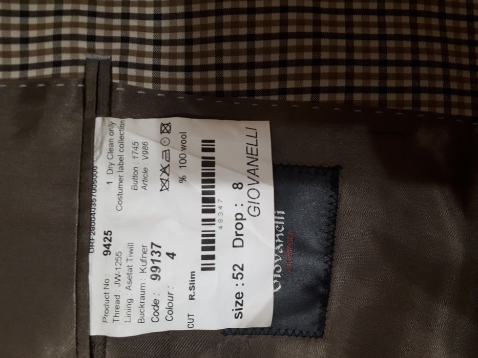 Костюм стильный !