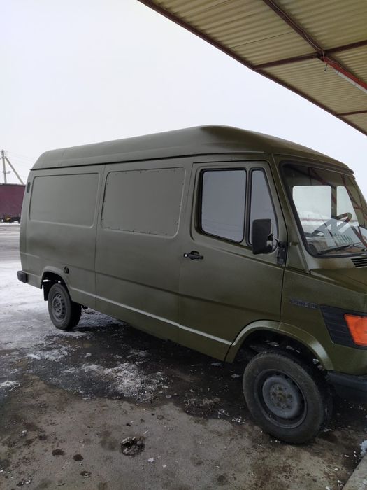 Mercedes Benz T1